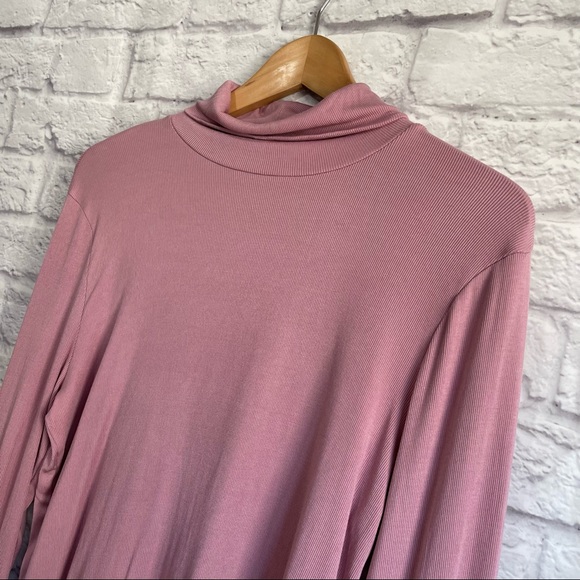 ARITZIA SUNDAY BEST Freshman Ribbed Turtleneck Dusty Rose Pink - Picture 7 of 9